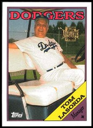 01TA 204 Tommy Lasorda.jpg